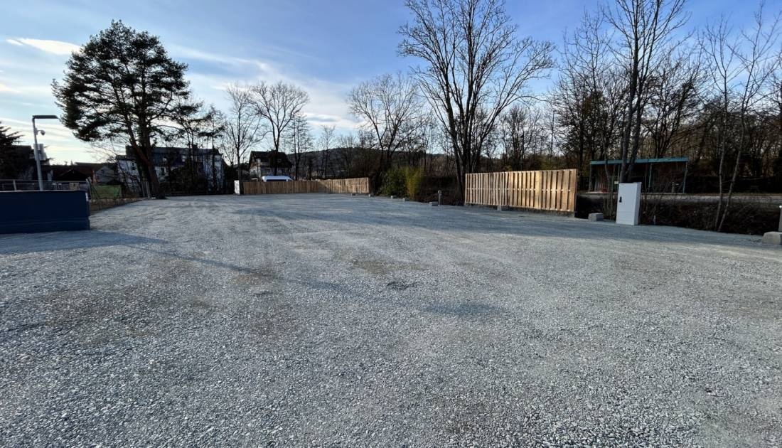 Korb-Camp Wohnmobil Stellplatz — Camperplads in Lichtenfels