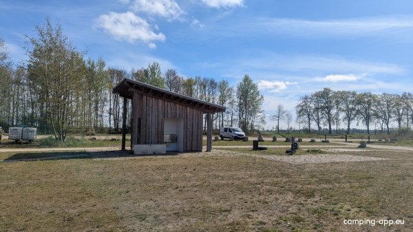 Camperplaats en activiteitenveld De Stronk — Photo 3