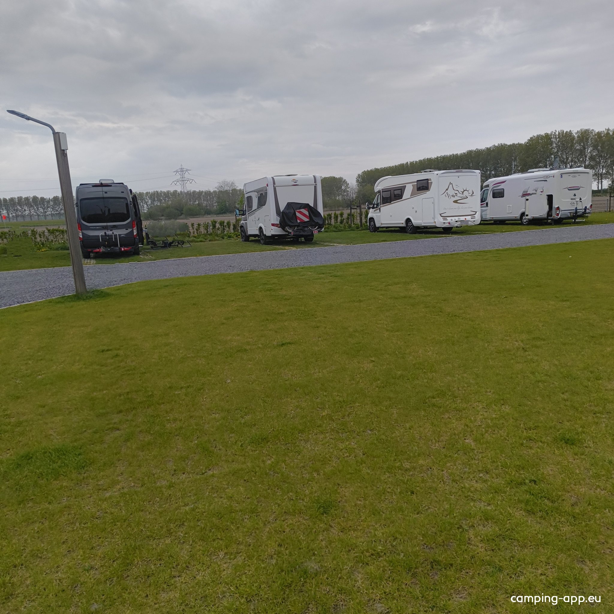 Campererf Bij de Pieleput — 露营车营地 in Philippine