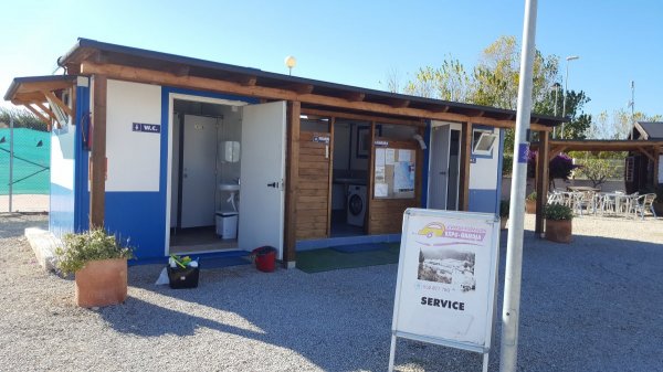 Dunes Area Camper — Photo 3