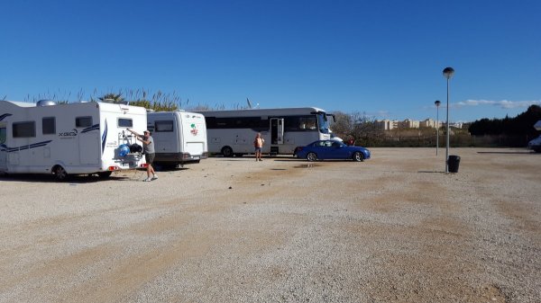 Dunes Area Camper — Photo 5