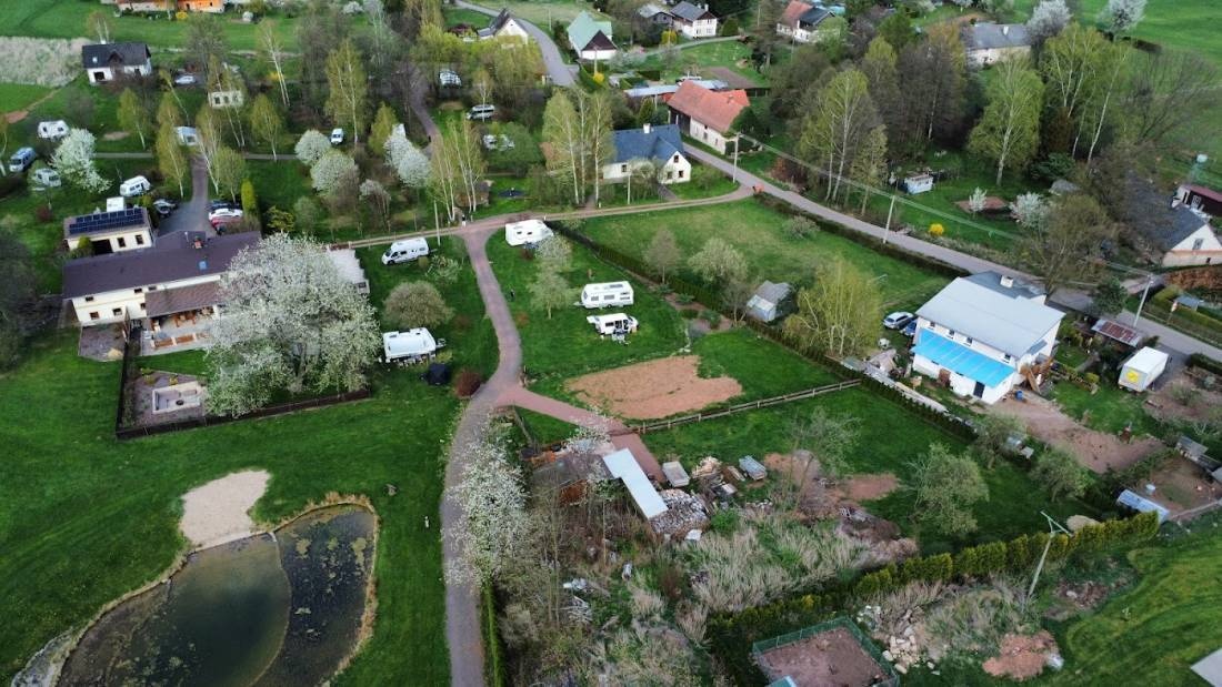 Campingplatz Bozanov — Kamp yeri in Božanov