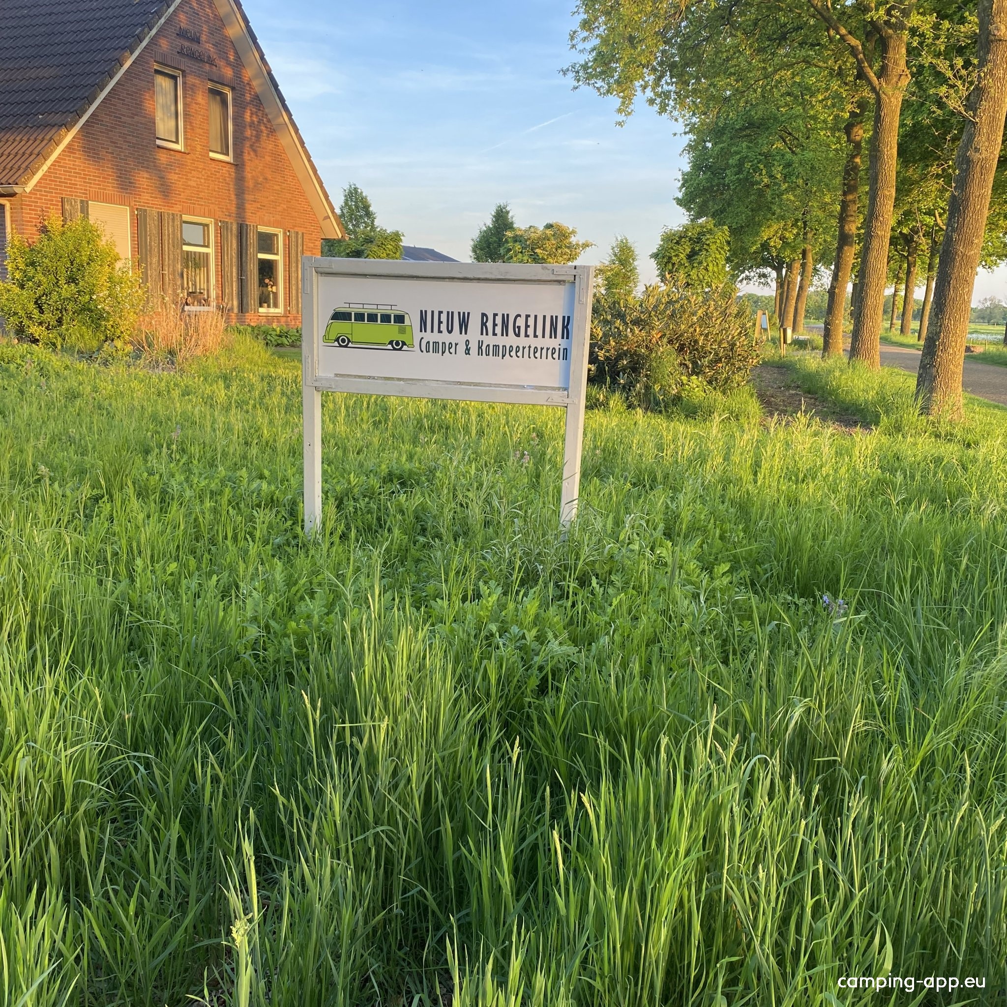 Nieuw Rengelink Camper & Kampeerterrein — Kamp yeri in Aalten