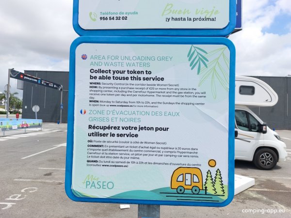 Parkplatz Carrefour — Photo 3