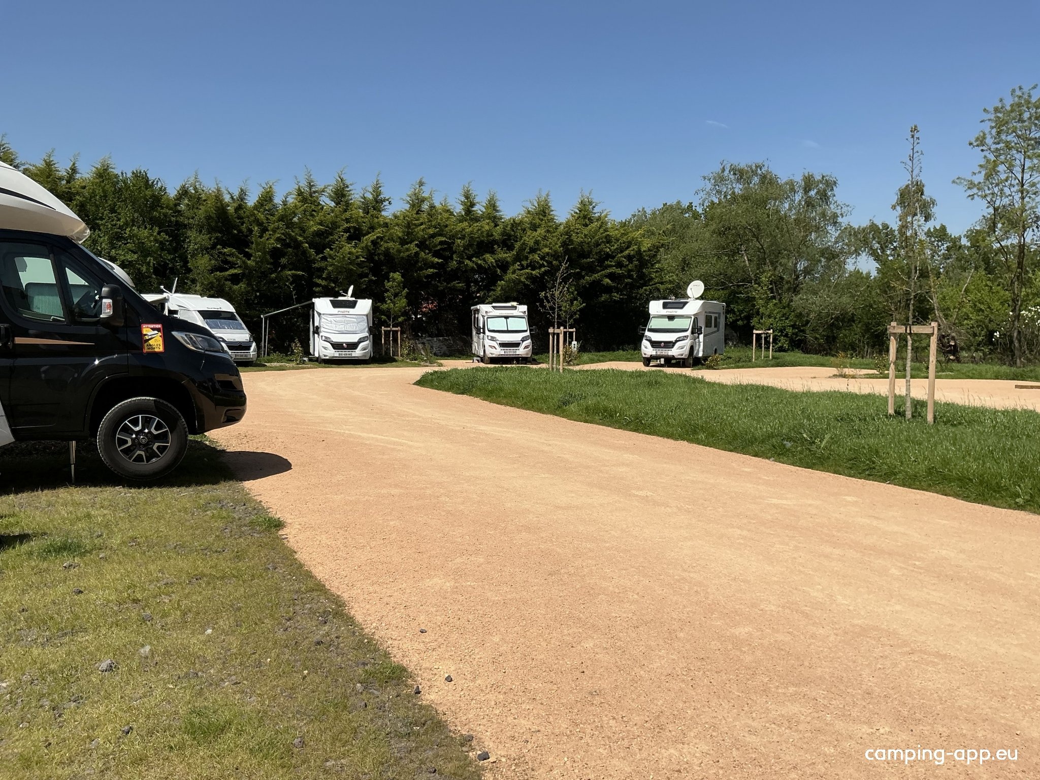 Camping Car Park Stellplatz Riom — Ställplats in Riom