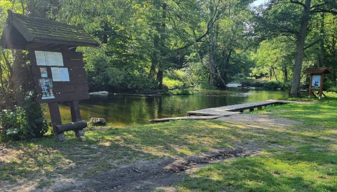 Travel Services Nowak — Campingplass in Drawno