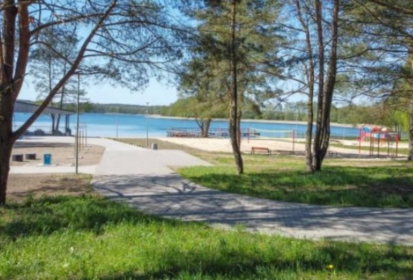 Kemping Jezioro Korytnickie  83CP+XC — Foto 4