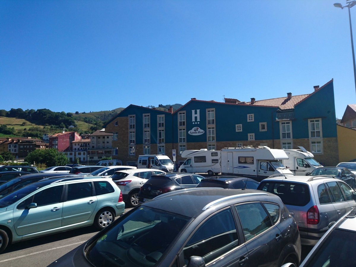 Stellplatz Cangas de Onís — Campervan Site in  Cangas de Onís