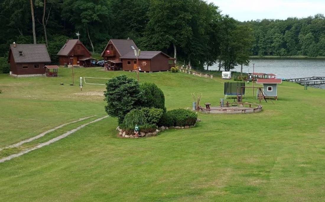 Domki letniskowe Kołomąć- Romuald Jermoszewicz — Kamp yeri in Kołomąć