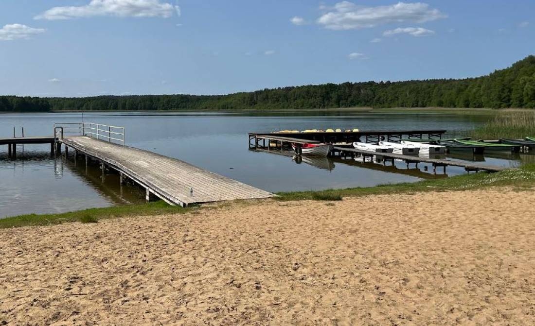 Ośrodek Wypoczynkowy Nowy Dworek — Campingplass in Świebodzin