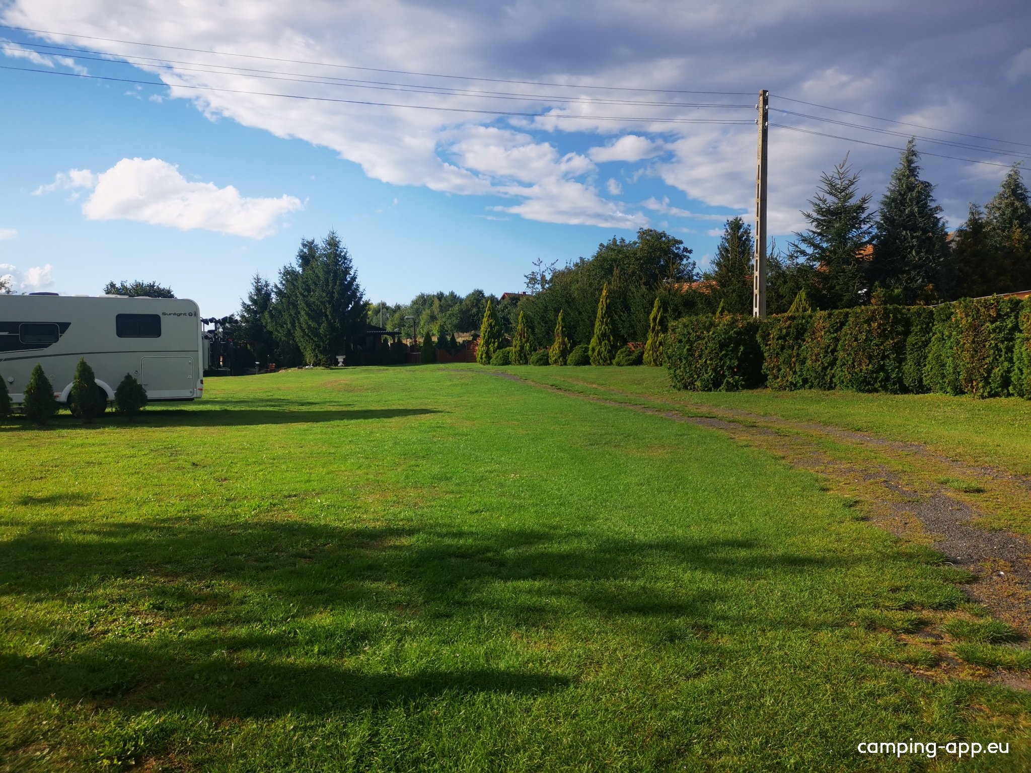Łęknica CamperPark Lena Pole Namiotowe — Campingplatz in Bronowice