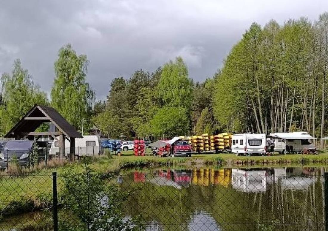 Spływy Kajakowe - Pole Namiotowe — 露营地 in Swornegacie