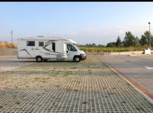 Stellplatz Briviesca — Photo 2