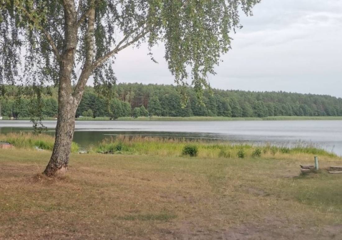 Marina yacht club — Kamp yeri in Gołuń