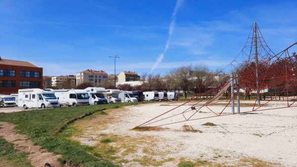 Stellplatz Burgos — Photo 2