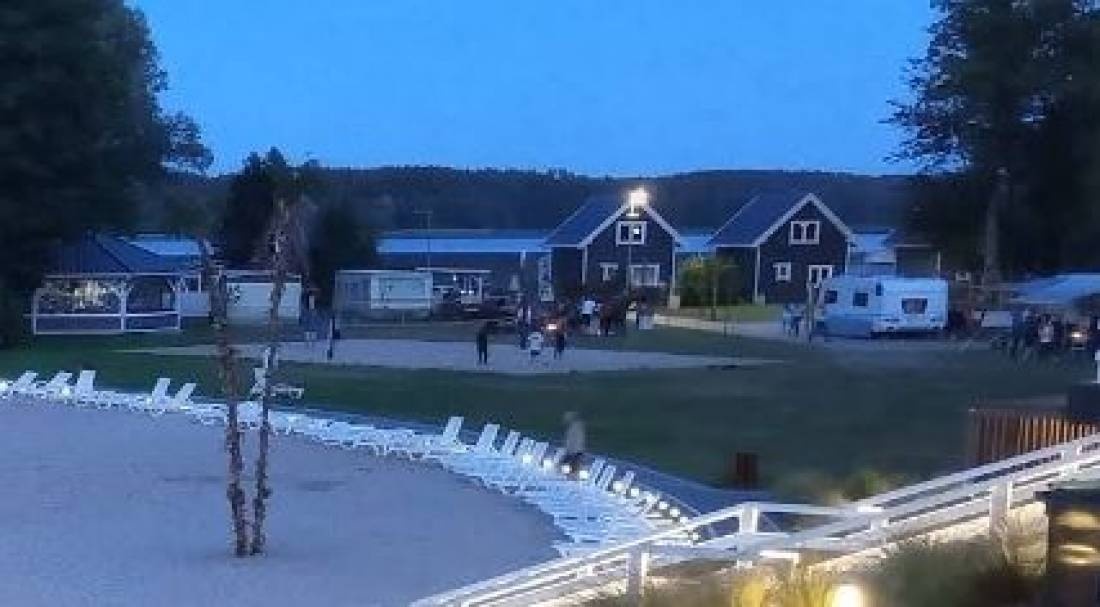 Ośrodek Wypoczynkowy Słoneczna Zatoka — Camping Site in Gowidlino