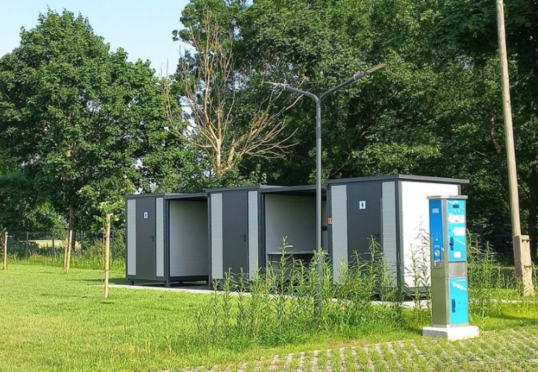 Camper Park Miedzy Mostami — Sítio de acampamento in Rybina