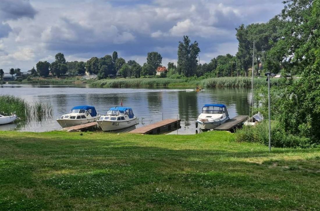 Pole Namiotowe / Kempingowe — Cámping in Półwiosek Stary