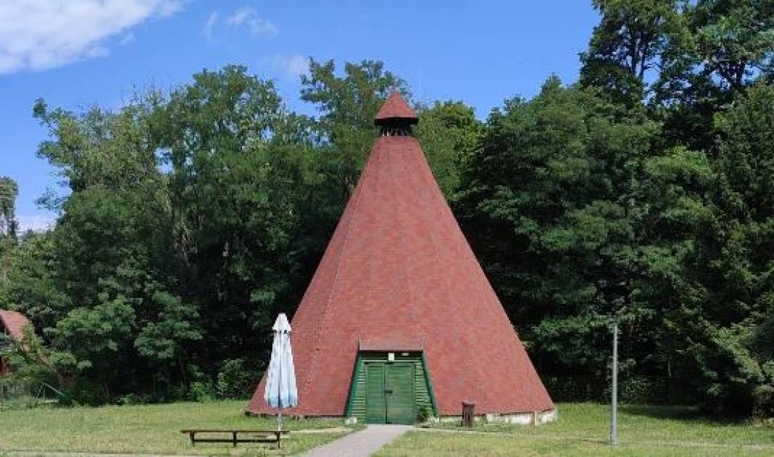 Kemping Wigwam — Camping in Łękno
