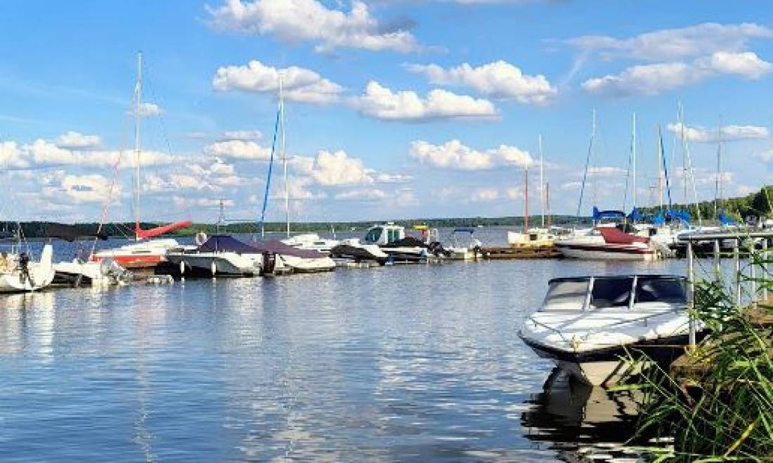 Marina Poraj — 露营地 in Jastrząb