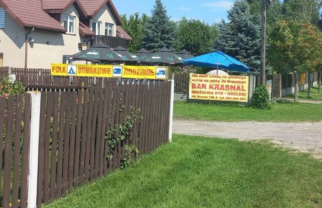 Pole Biwakowe Rodzinne — Camping Site in Stary Uscimow