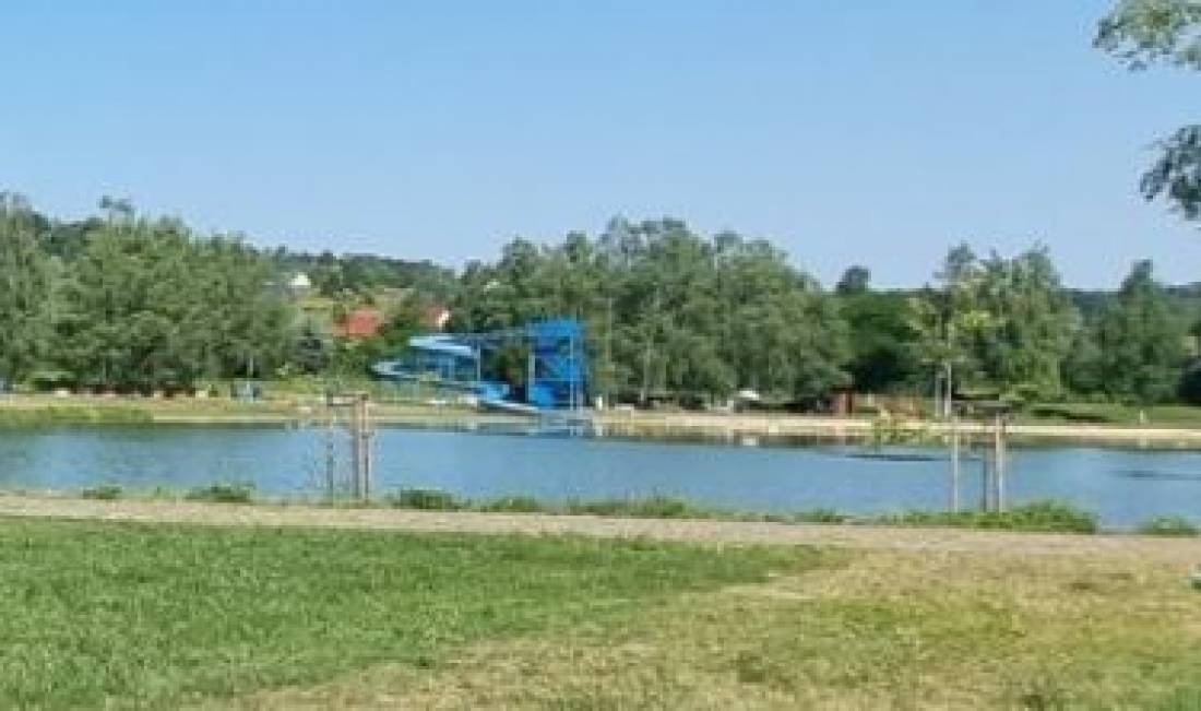 Zalew — Campingplatz in Brzezowa