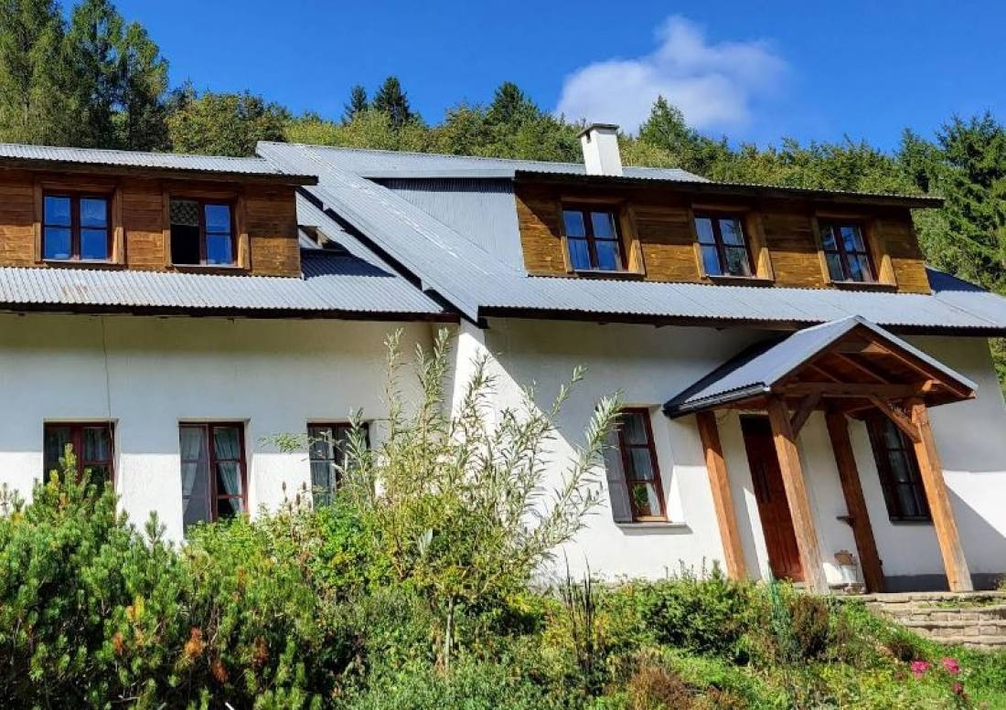 Pole Namiotowe Hajstra — Camping Site in Krempna