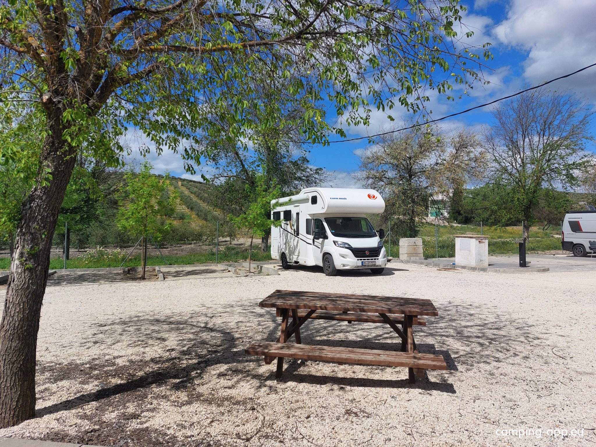 Stellplatz Castro del Río — Karavan Sitesi in Castro del Río