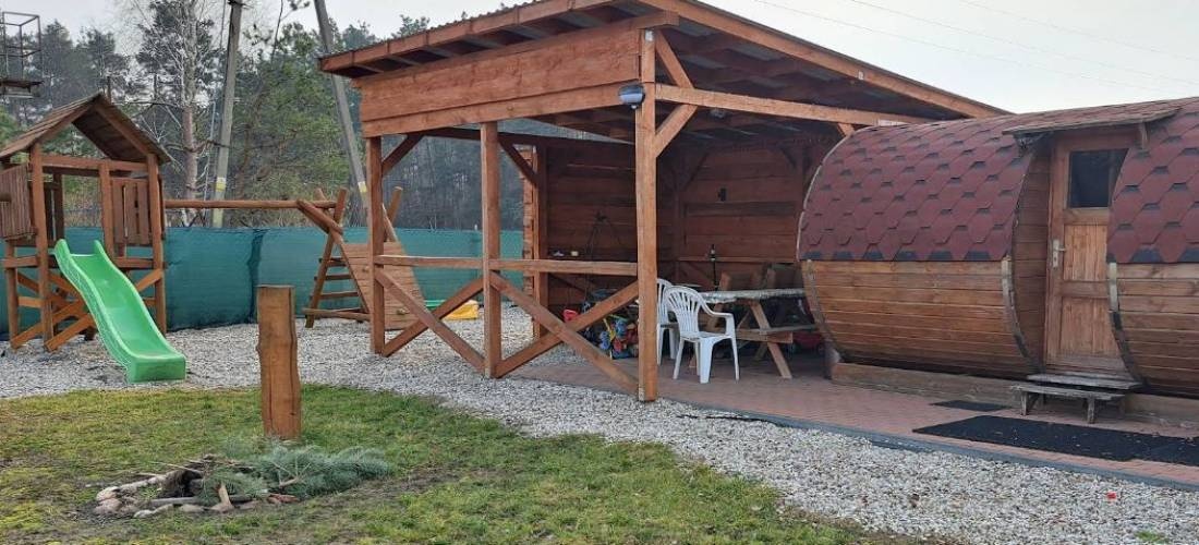 Parking dla Camperów, Noclegi. — Karavan Sitesi in Podgórze