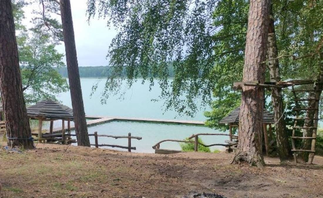 Pole Biwakowe Swaderki — Kemping in Swaderki