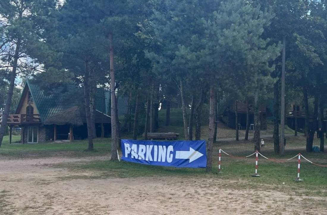 Zielone Miasto Kownatki — Cámping in Kownatki