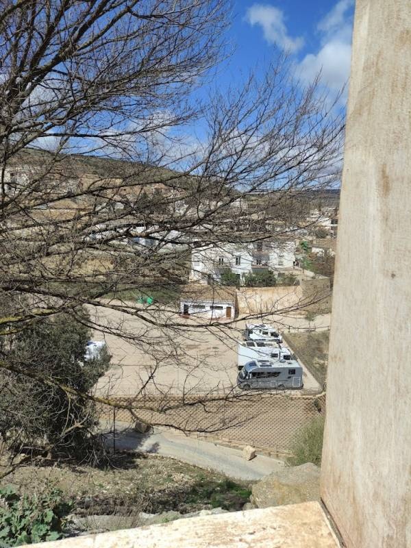 Stellplatz Alhama de Granada — Area Autocaravanas in Alhama de Granada