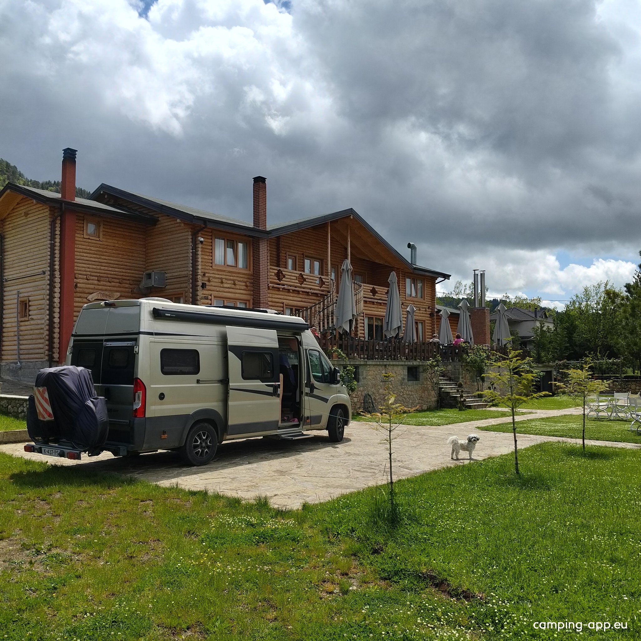 Leskovik — Sítio para autocaravanas in Leskovik