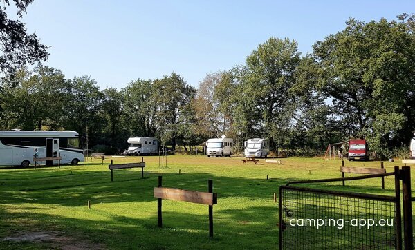 Camperplaats Erve de Heistee