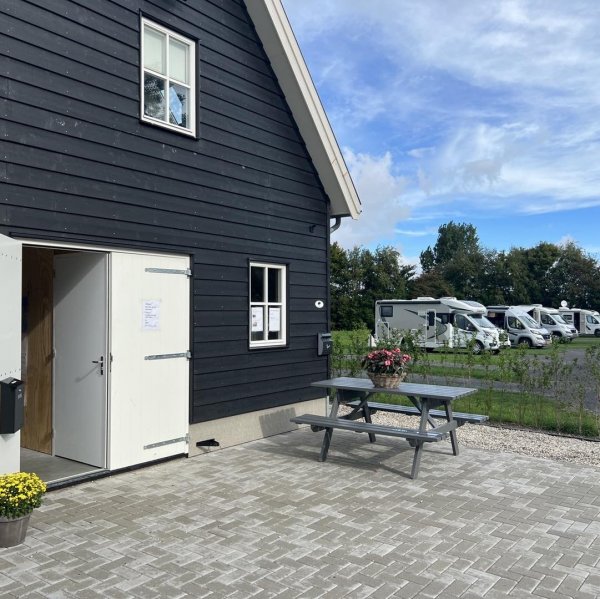 Stellendam — Photo 6