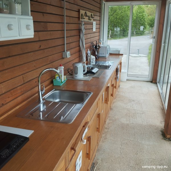 Camping The Sunrise Hill — Photo 6