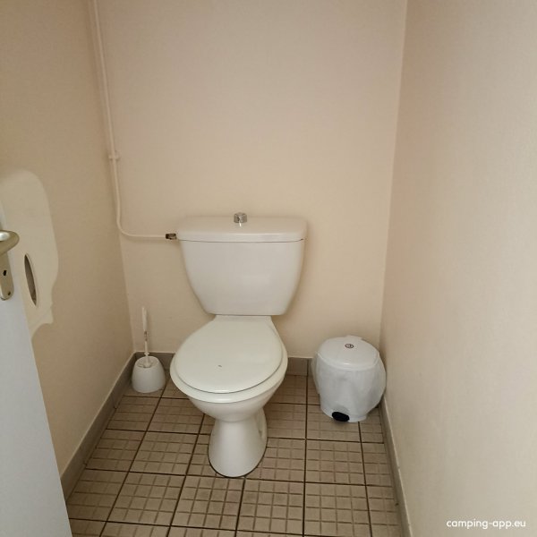 Camping Municipal Valognes — Photo 3