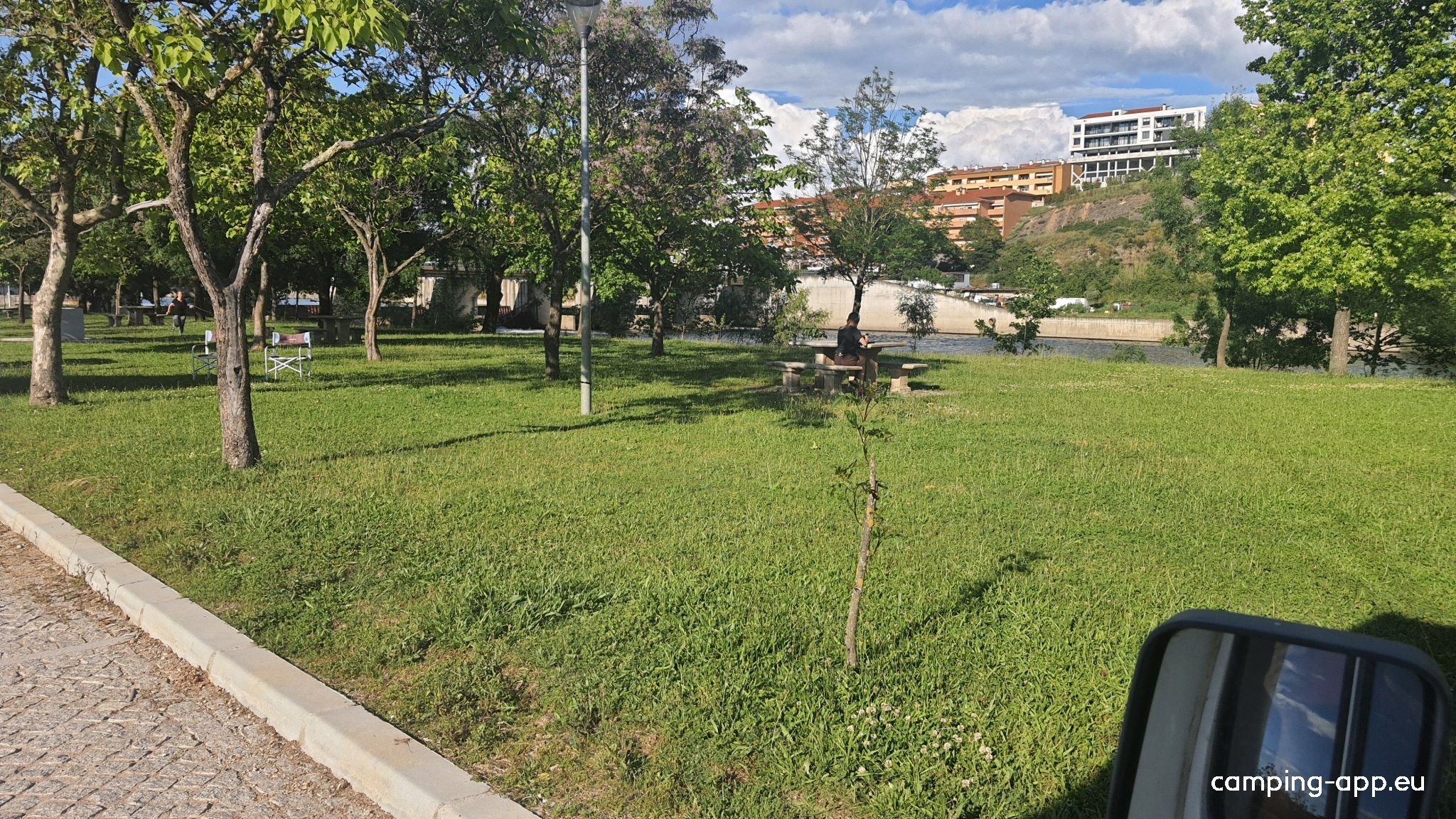 Stellplatz Mirandela — Karavan Sitesi in Mirandela