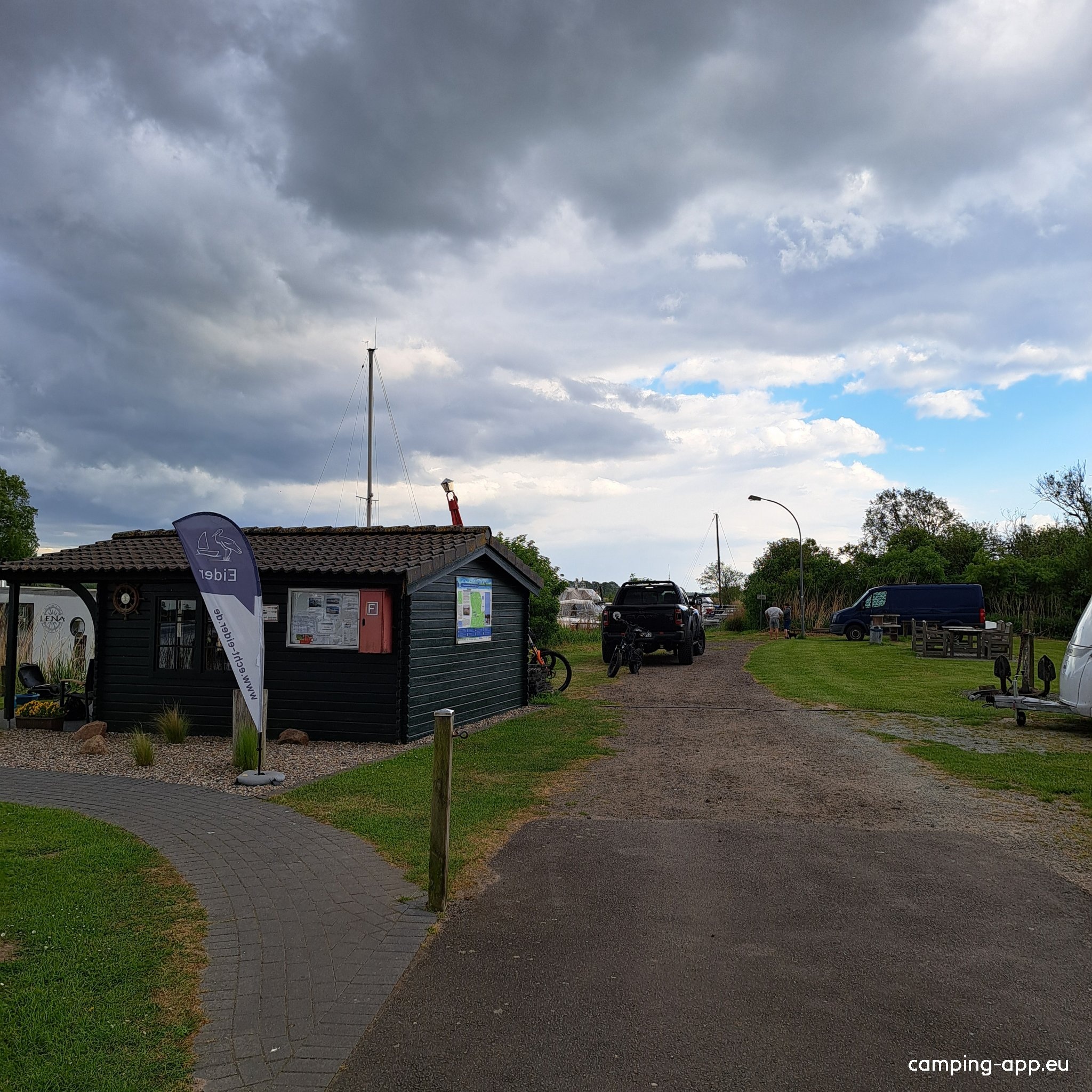 Eiderhafen Lexfähre — 露营地 in Wrohm