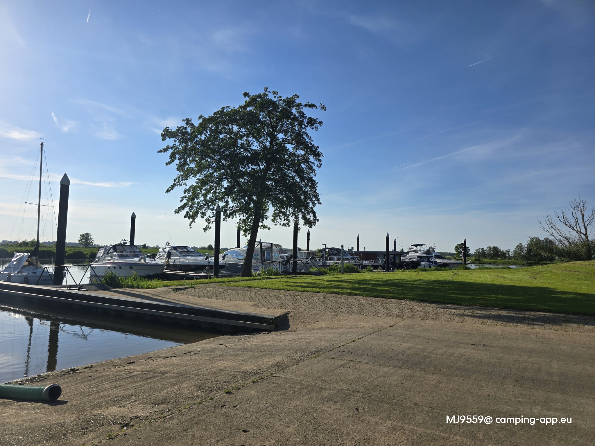 Stevensweert Marina — Foto 3