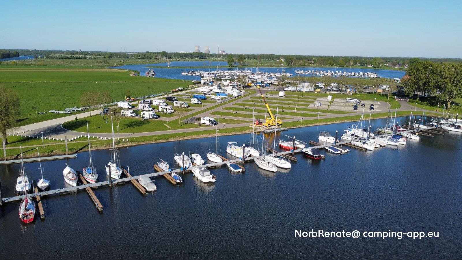 Stevensweert Marina — Stellplatz in Stevensweert