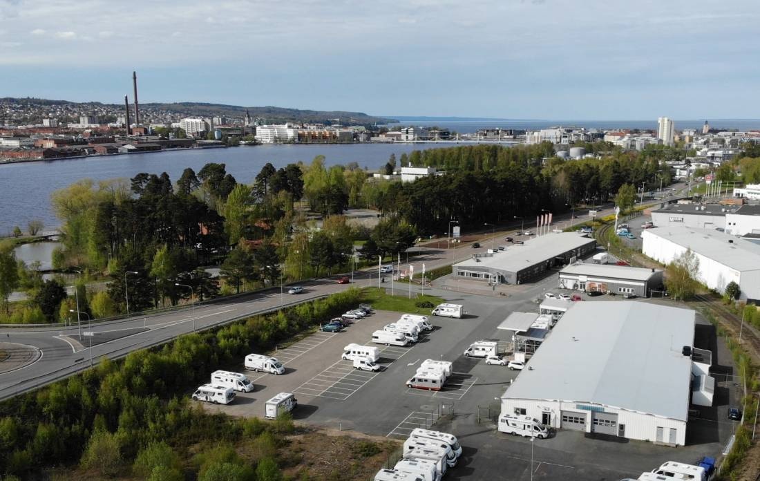 Din Husbil Jönköping — 露营车营地 in Jönköping