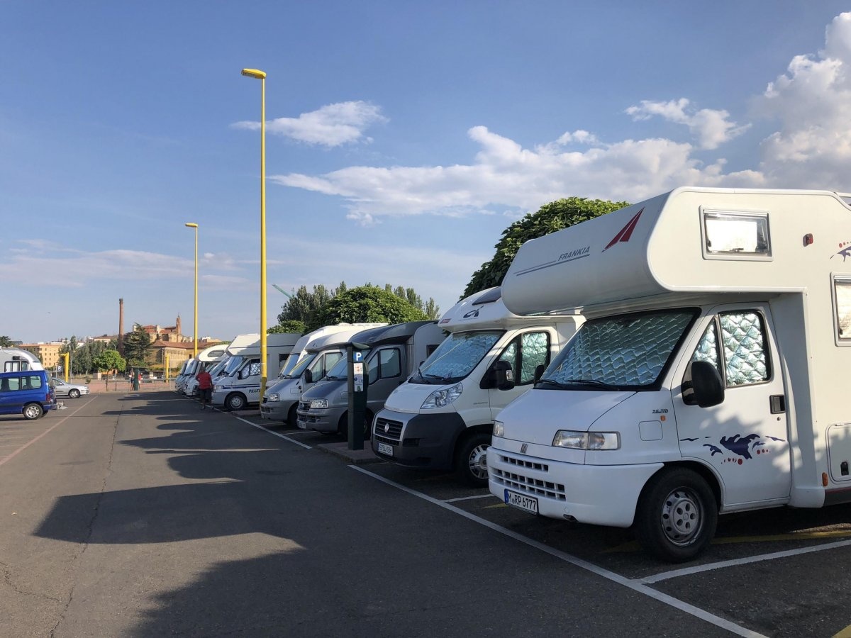 Stellplatz León — Campervan Site in León