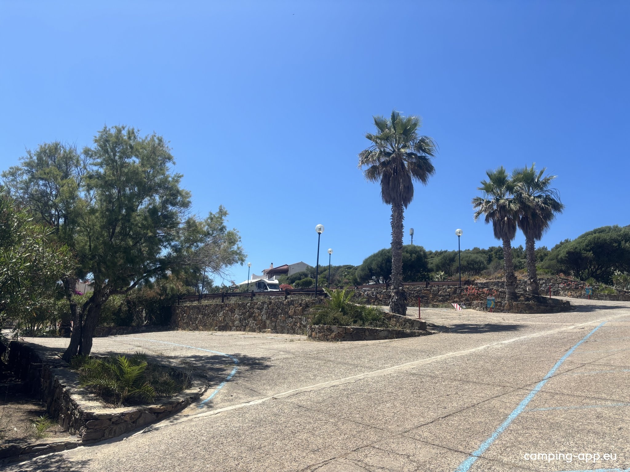 Villaggio Portixeddu sul Mare — Karavan Sitesi in Portixeddu