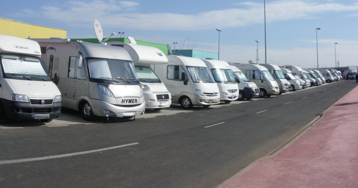 Stellplatz Valencia de Don Juan — Area di sosta in  Valencia de Don Juan