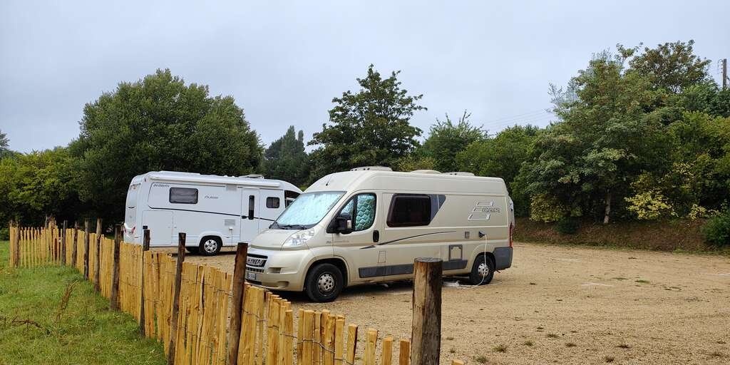 Aire Onlypark Lannion — Sp. parking dla kamperów in Lannion