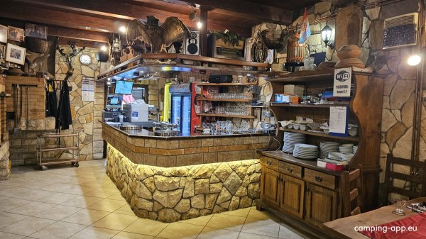 Banovi Dvori Camp — Fotoğraf 3