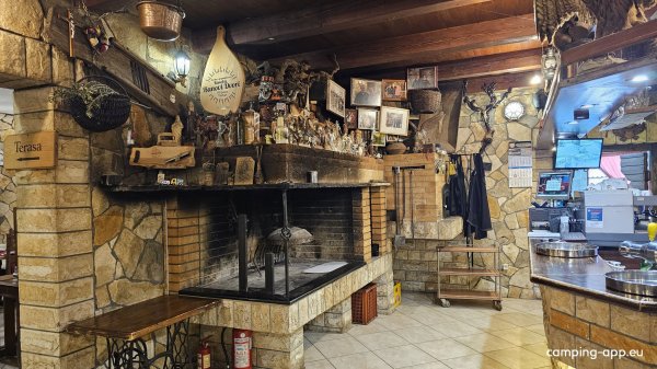 Banovi Dvori Camp — Fotoğraf 4