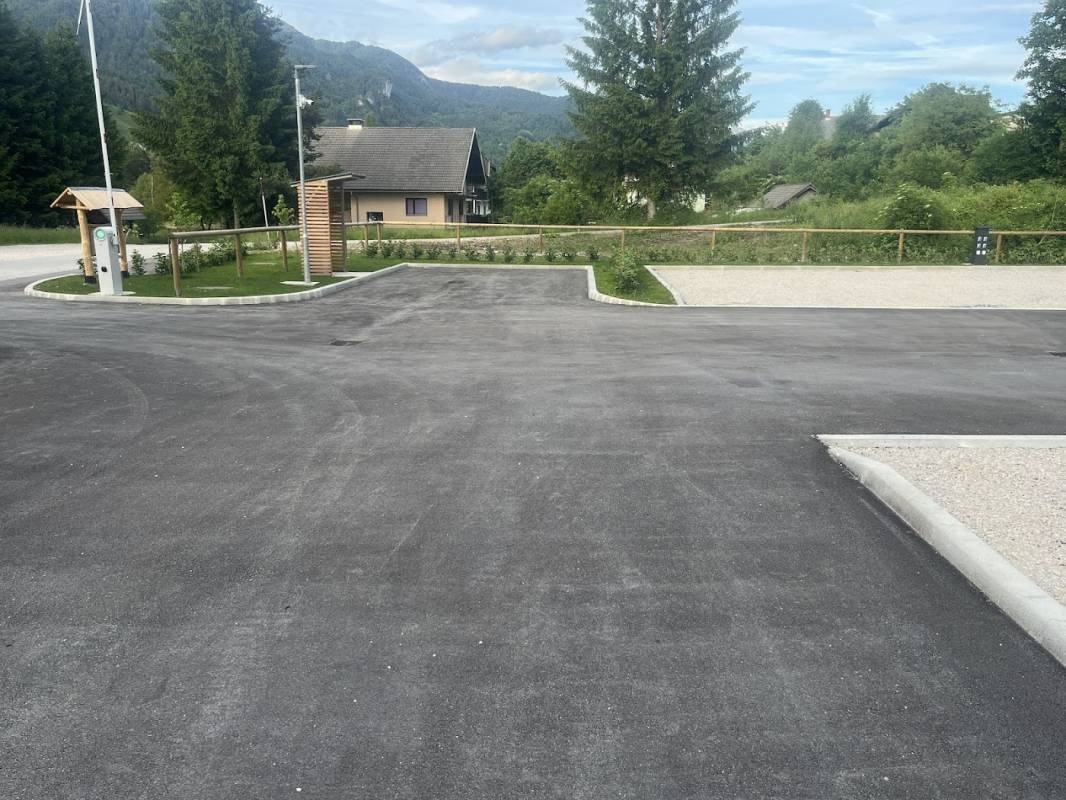 Camperstop Mojstrana — Stellplatz in Mojstrana