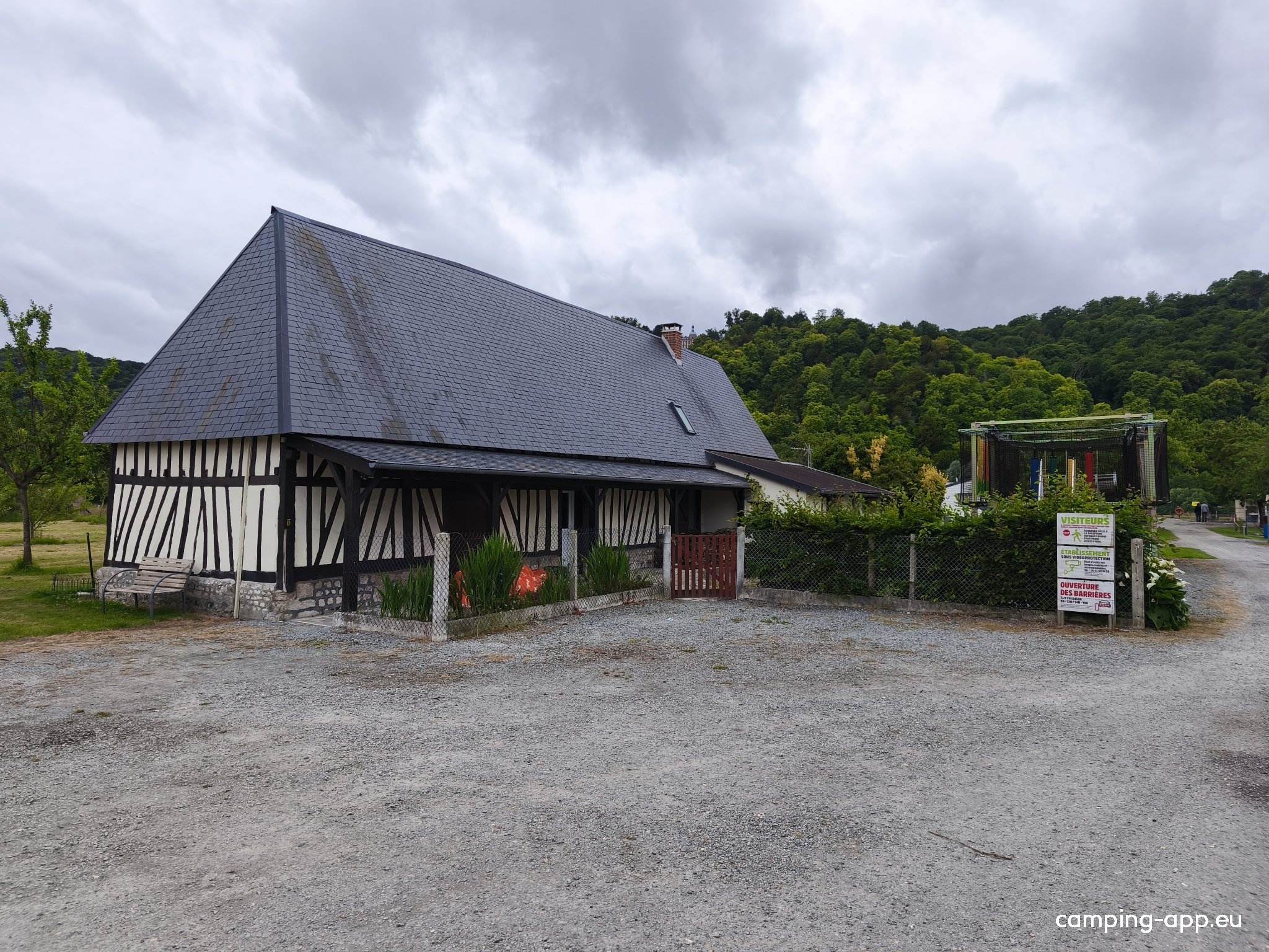 Camping de la Seine *** — Campingplass in Jumièges